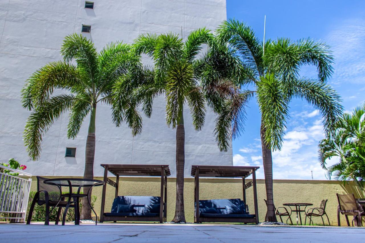 Delmond Hotel Cuiabá Exterior photo